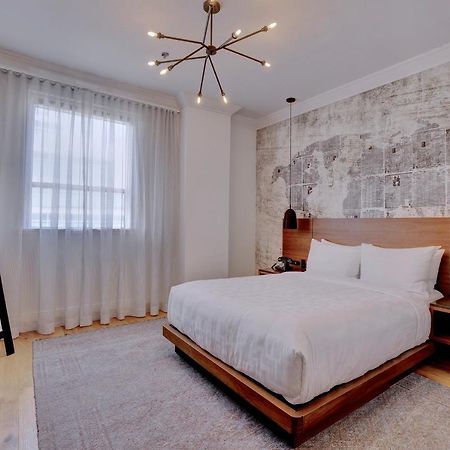 The Walper Hotel, Part Of Jdv By Hyatt Kitchener Extérieur photo