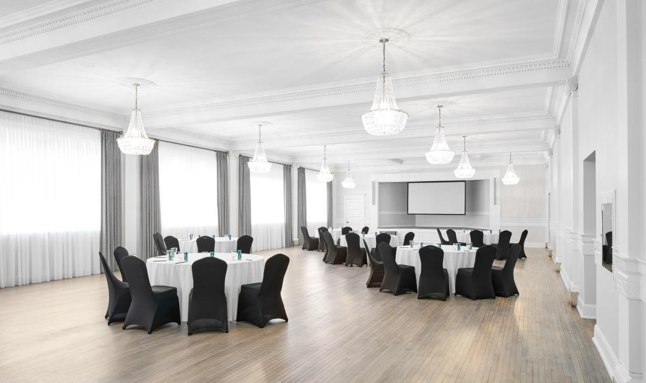The Walper Hotel, Part Of Jdv By Hyatt Kitchener Extérieur photo