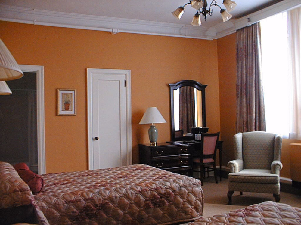 The Walper Hotel, Part Of Jdv By Hyatt Kitchener Extérieur photo